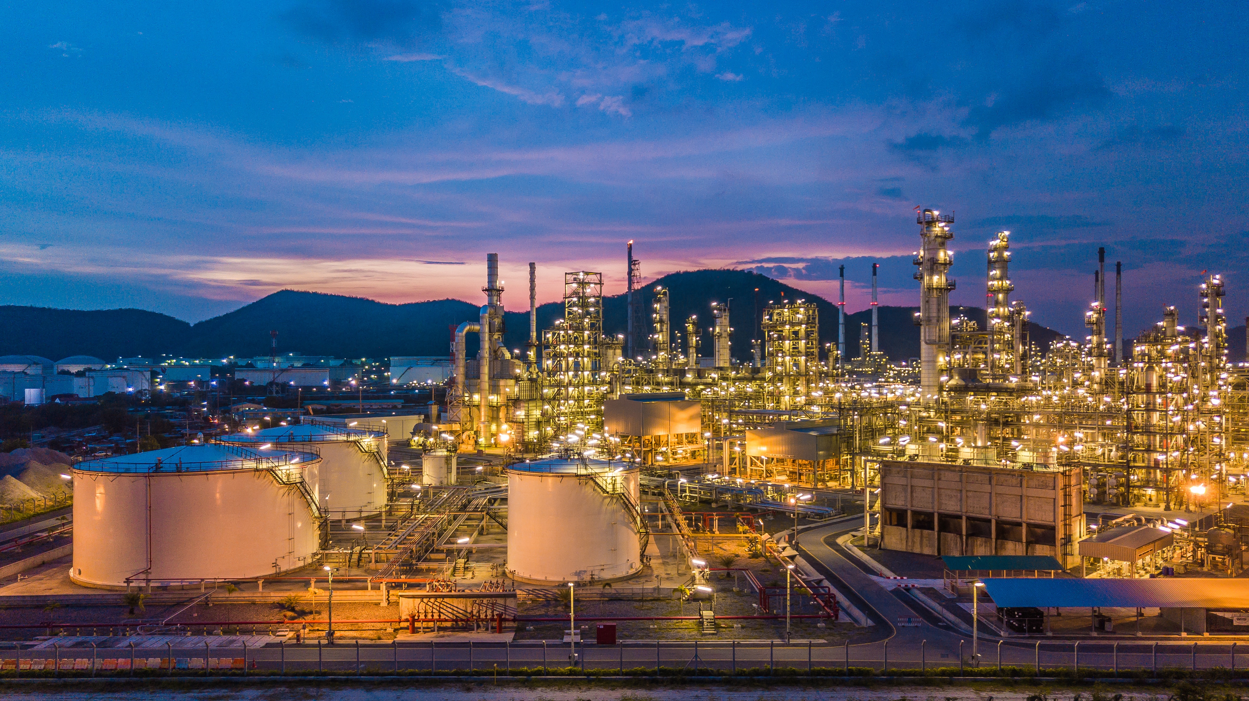 Transforming Midstream Operations | Honeywell